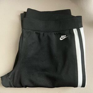 Nike | black and white sweatpants - M